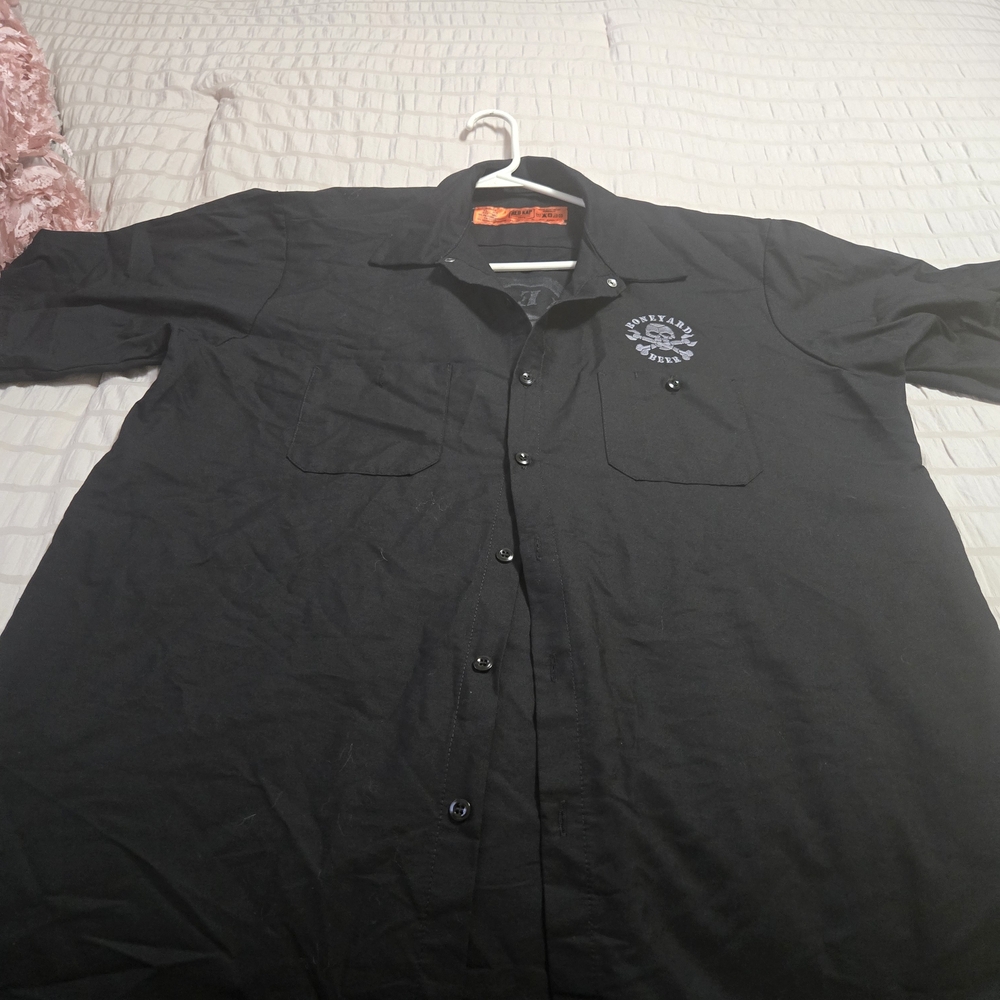 Men's Black Button-Up Shirt